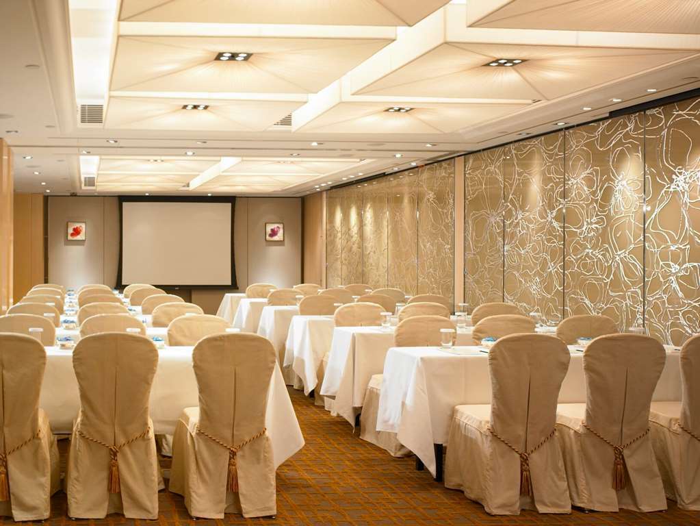 โรงแรมรอยัล การ์เด้น โรงแรม ฮ่องกง